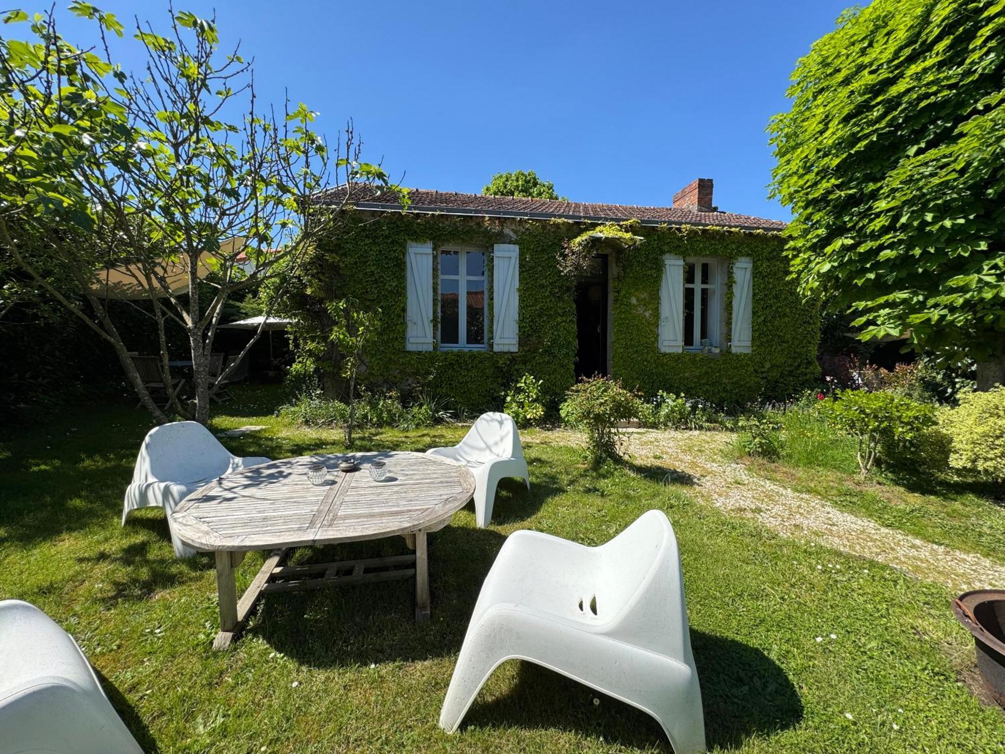 Cottage-Saint Laurent Sur Sevre Dış mekan fotoğraf